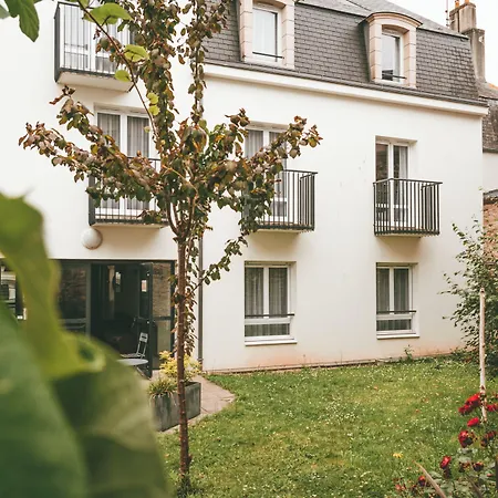 Terres de France - Appart'Hotel Quimper Bretagne-3