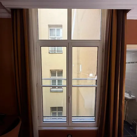 Hôtel 85 Saint Honore-3
