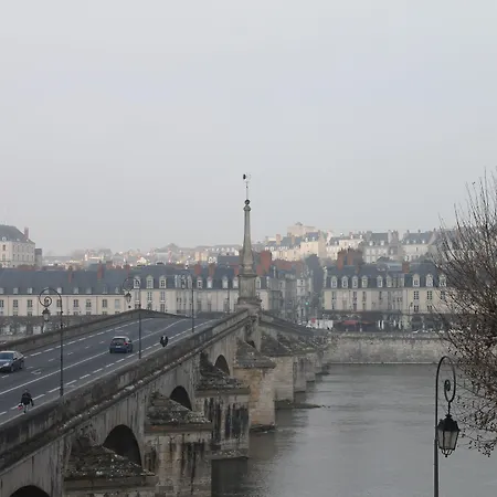 Le Pavillon-2