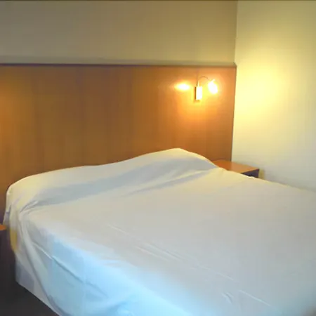 Brit Hotel Confort Rouen Centre-2