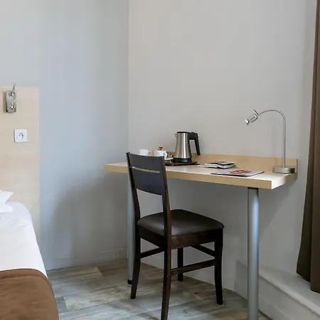 Hotel Foch Nancy Gare-3