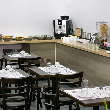 Hotel Foch Nancy Gare-2