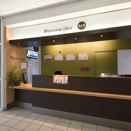 B&B Hotel Grenoble Centre Alpexpo-3