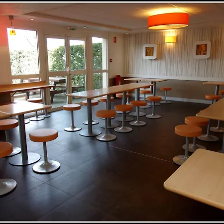 B&B HOTEL Annemasse Est-2