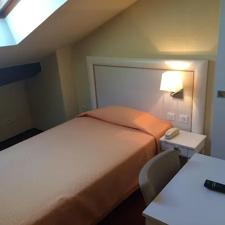 Hotel Elysée-3