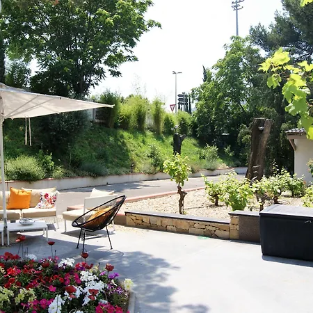Appart'Hotel La Girafe-3