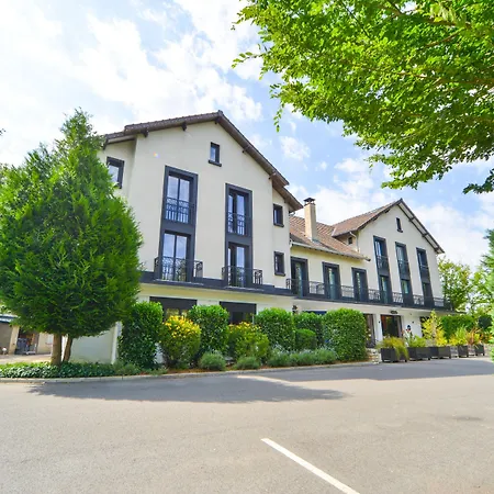 Logis - Hotel Et Restaurant La Mire-2