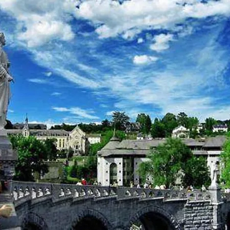 Notre Dame Auxiliatrice-3
