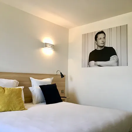 Brit Hotel Martigues Nord-2