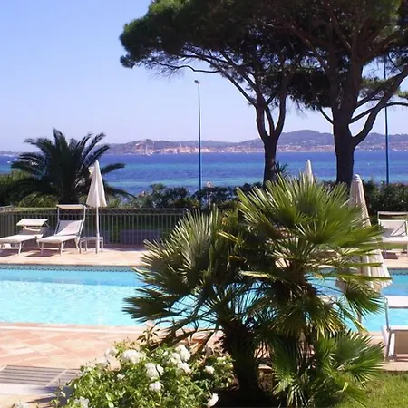 Hotel Villa Les Rosiers-2