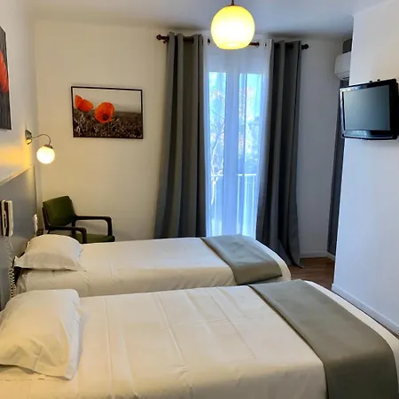 Hotel Les Arbousiers-3