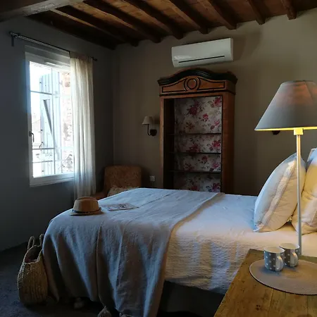 Maison d'Hotes Delga-3