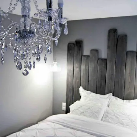 Les Béthunoises - Suites design, Spa et Sauna-3