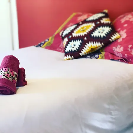 La Villa d'Hélène 2 - Chambres d'hôtes BnB et Appartements - Cluses-3