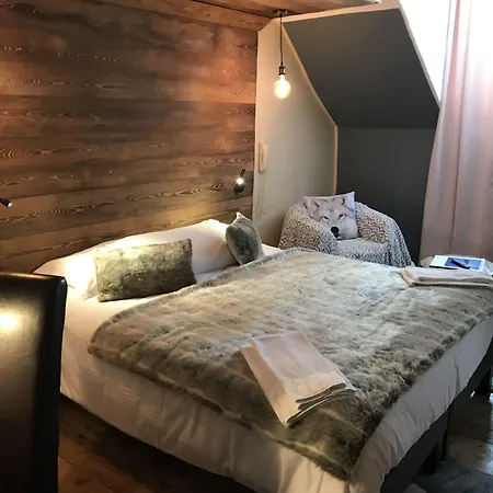Auberge De La Paix-3