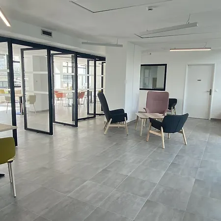 Moov'Appart Hotel Clichy-3