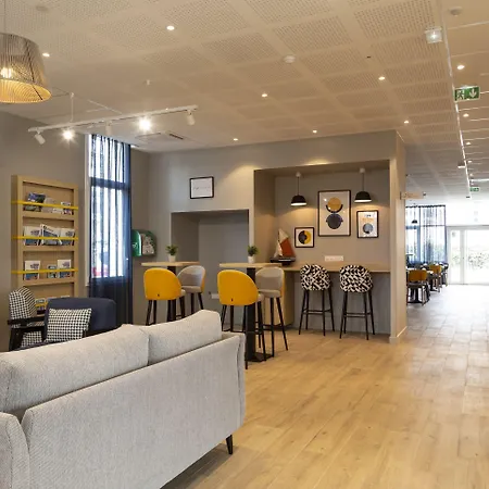 Appart Hotel Odalys City Le Havre Centre Les Docks-2