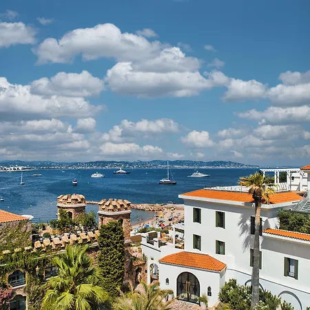Chateau De Theoule Hotel & Spa-3