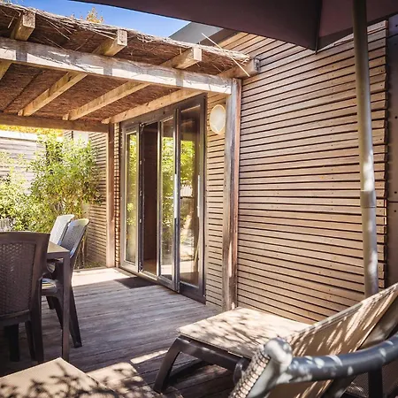 Nova Lodges-3