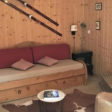 Chalet mitoyen rénové 3 pièces, 7 pers, terrasse, parking, animaux admis - FR-1-504-69-3