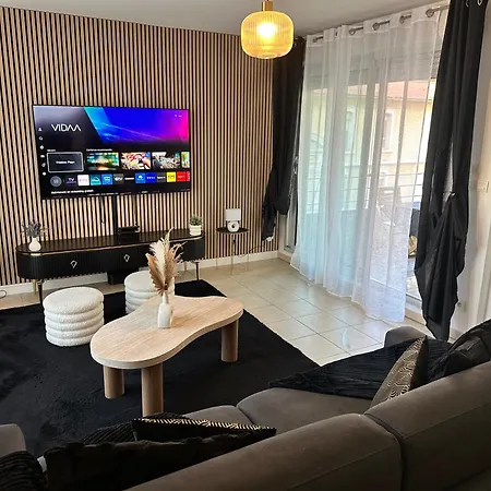 Superbe appartement tout équipé avec parking.-3