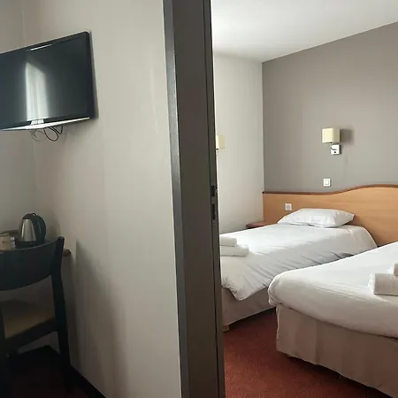 Brit Hotel Confort Montauban-2