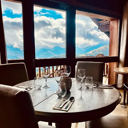 CHALET HOTEL La TUVIERE BIKE INN-3