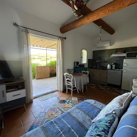 Chambres D'Hotes Et Gites Le Mas Mellou-3