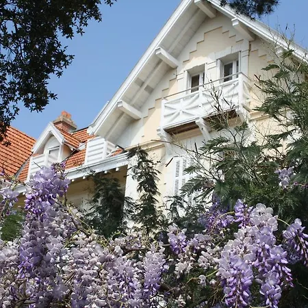Hotel Villa La Cheneraie-3