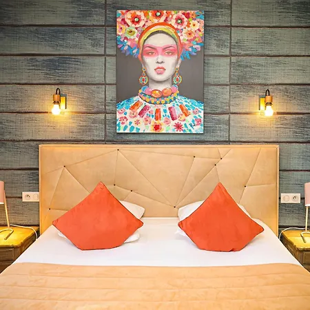 Hotel Les Pasteliers-3