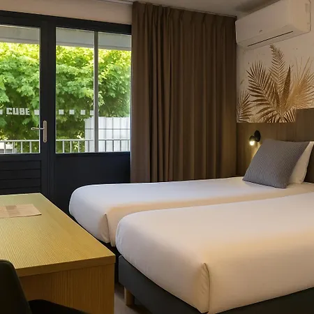 Cit'Hôtel Oasis d'Avignon-2