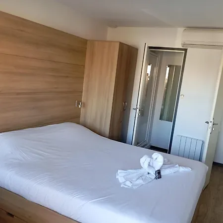 Enzo Hotels Loudeac-2