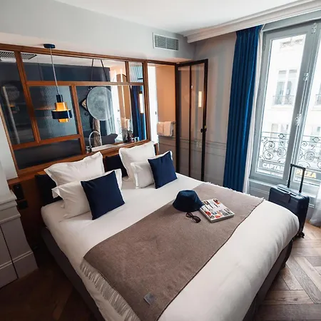 Maison ELLE Paris-2