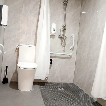 HOTEL THANIA Sète Frontignan-2