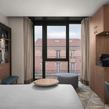Courtyard by Marriott Paris Porte de Versailles-3