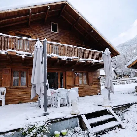 Beautiful chalet near the center of Briançon-3