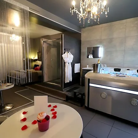 Luxury & Love - Professional Jaccuzzi And Spa-2