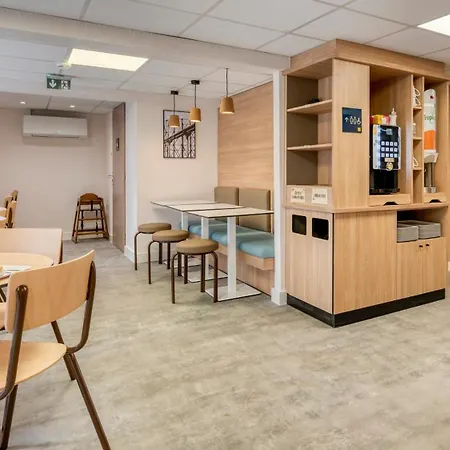 Premiere Classe Lyon Est Aeroport Saint Exupery-3