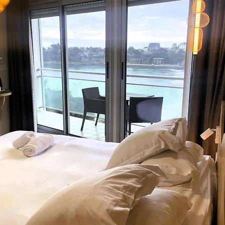 Best Western Hotel Le Crystal Dinard-2