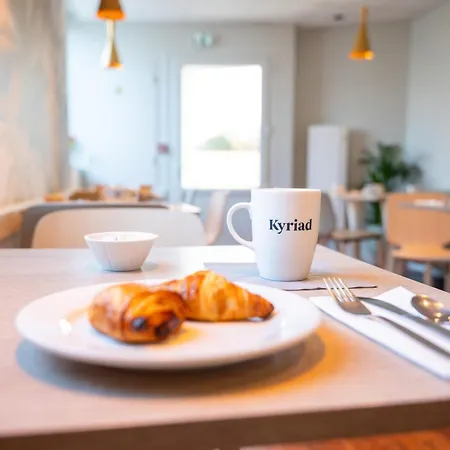 Hotel Kyriad Lamballe-2