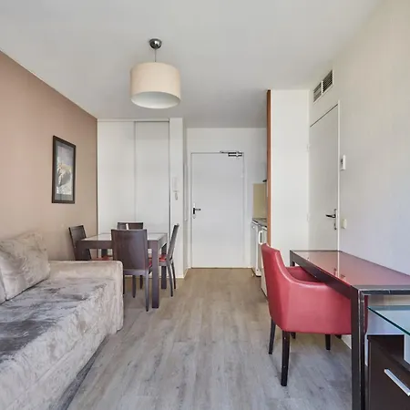 Appart'Hotel Odalys City - Antibes Olympe-3
