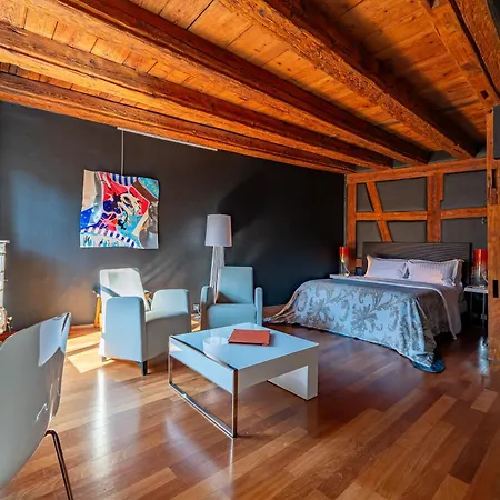 Le B. Suites, Chambres&Restaurant-3