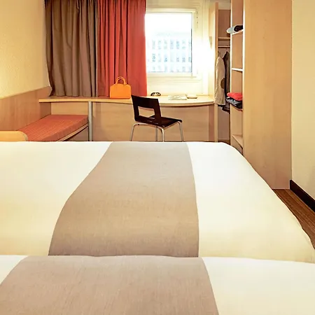 Hôtel Ibis Nevers-2