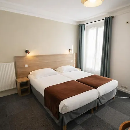 Hotel Cosmos-2