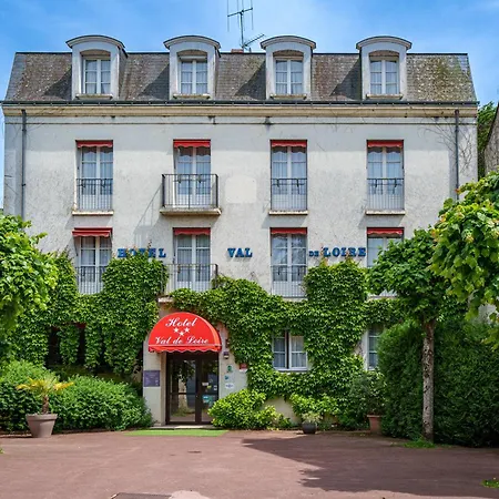 Hotel Val De Loire-3