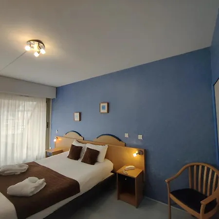 Brit Hotel Du Ban-2