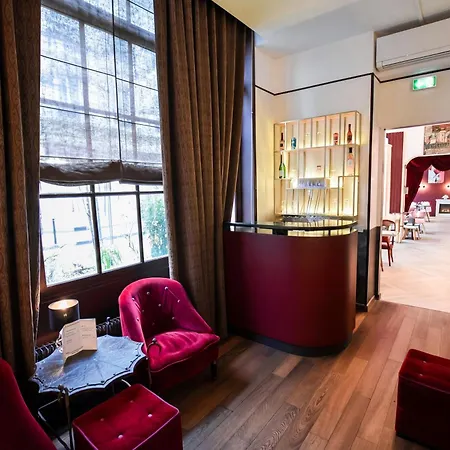 Hotel Pax Opera-2
