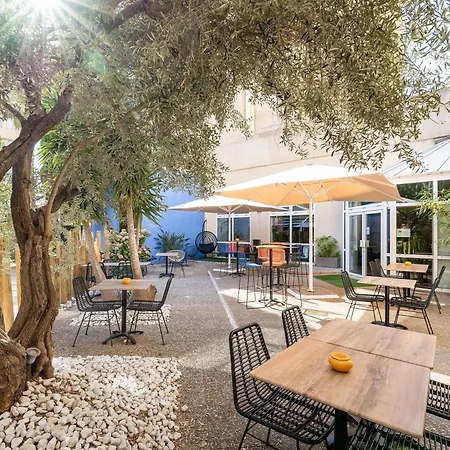 Ibis Styles Perpignan Centre Gare-2