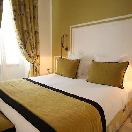 Hotel Royal Bon Repos-3