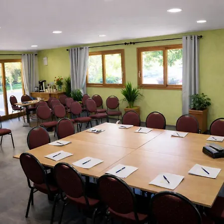 Logis Hotel-Restaurant Spa Le Lac-3